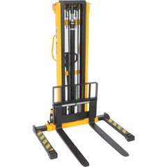 ‎Stacker Manual Pump 2-118 In 1500 - 2000 Lb